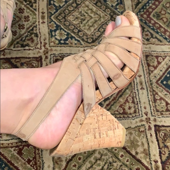 Cork Wedges by Stuart Weitzman - Picture 8 of 11